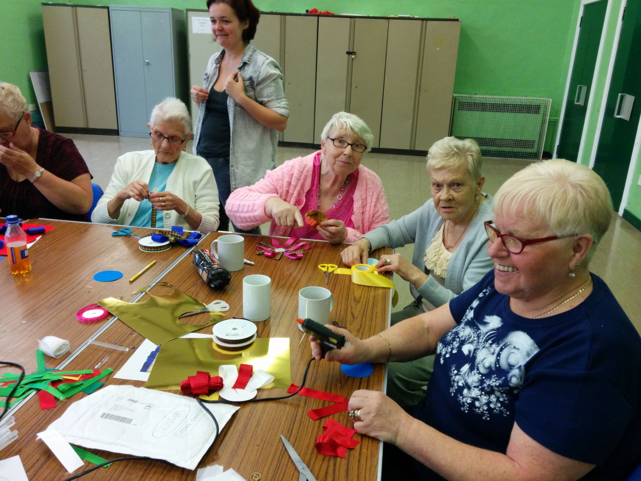 Mixing the Colours workshop at Possilpoint Community Centre