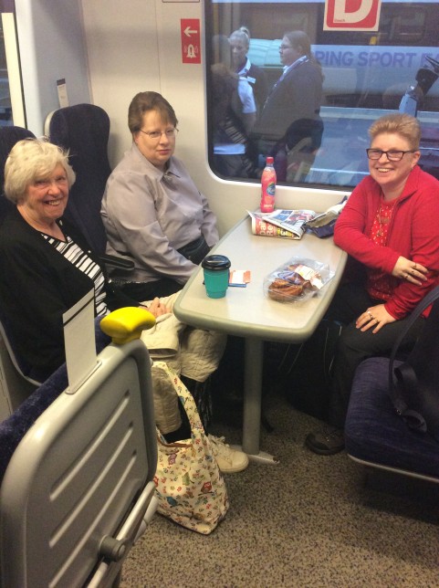 Feeling perky on the morning train (Credit: Alice)