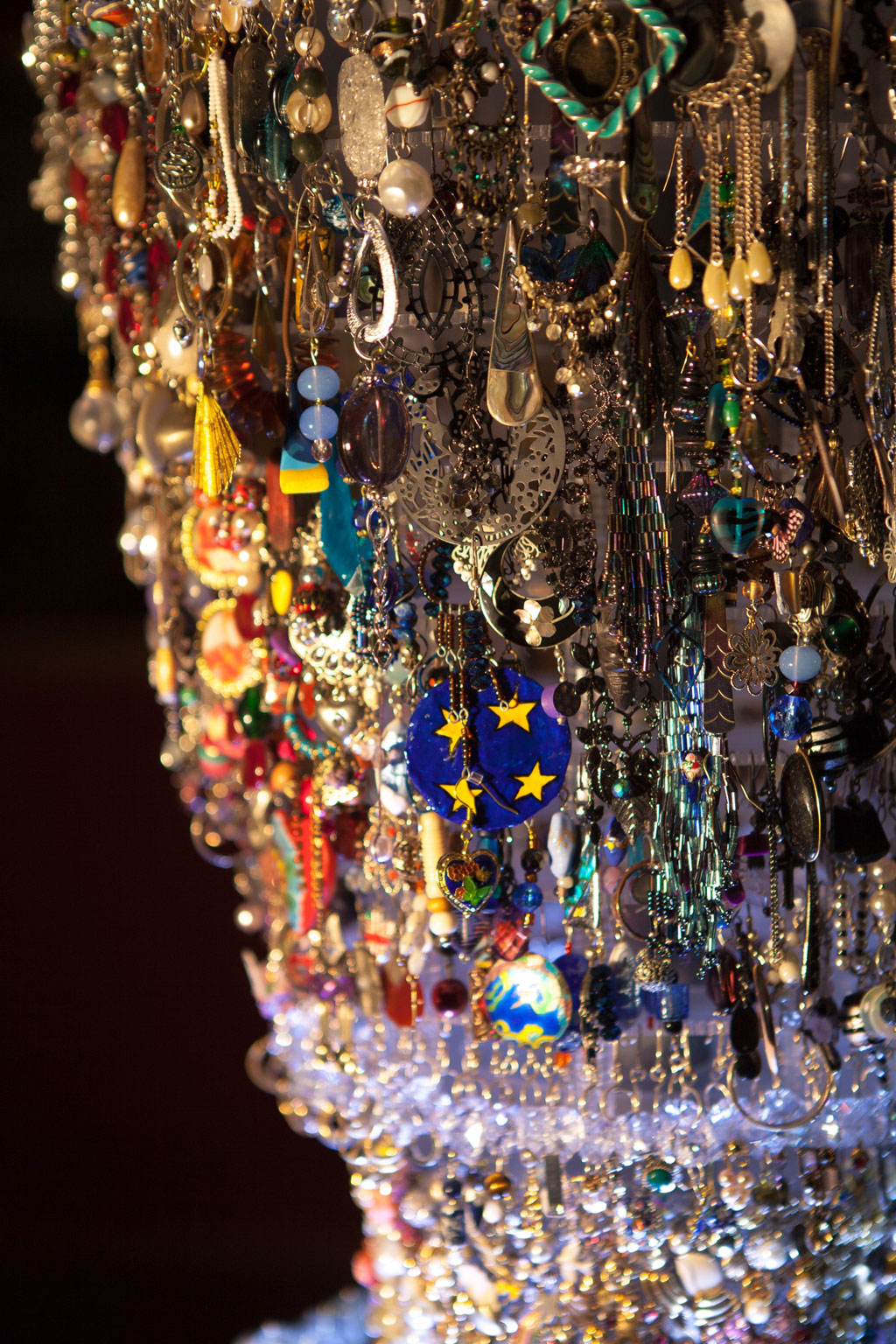 Lauren Sagar and Sharon Campbell, Chandelier of Lost Earrings, 2013. Photography by Geoff Brokate.