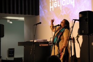 Shamshad Ghani singing Auld Lang Syne in Punjabi at Herland: Alternative Burns Night, Jan 2018 Credit: GWL